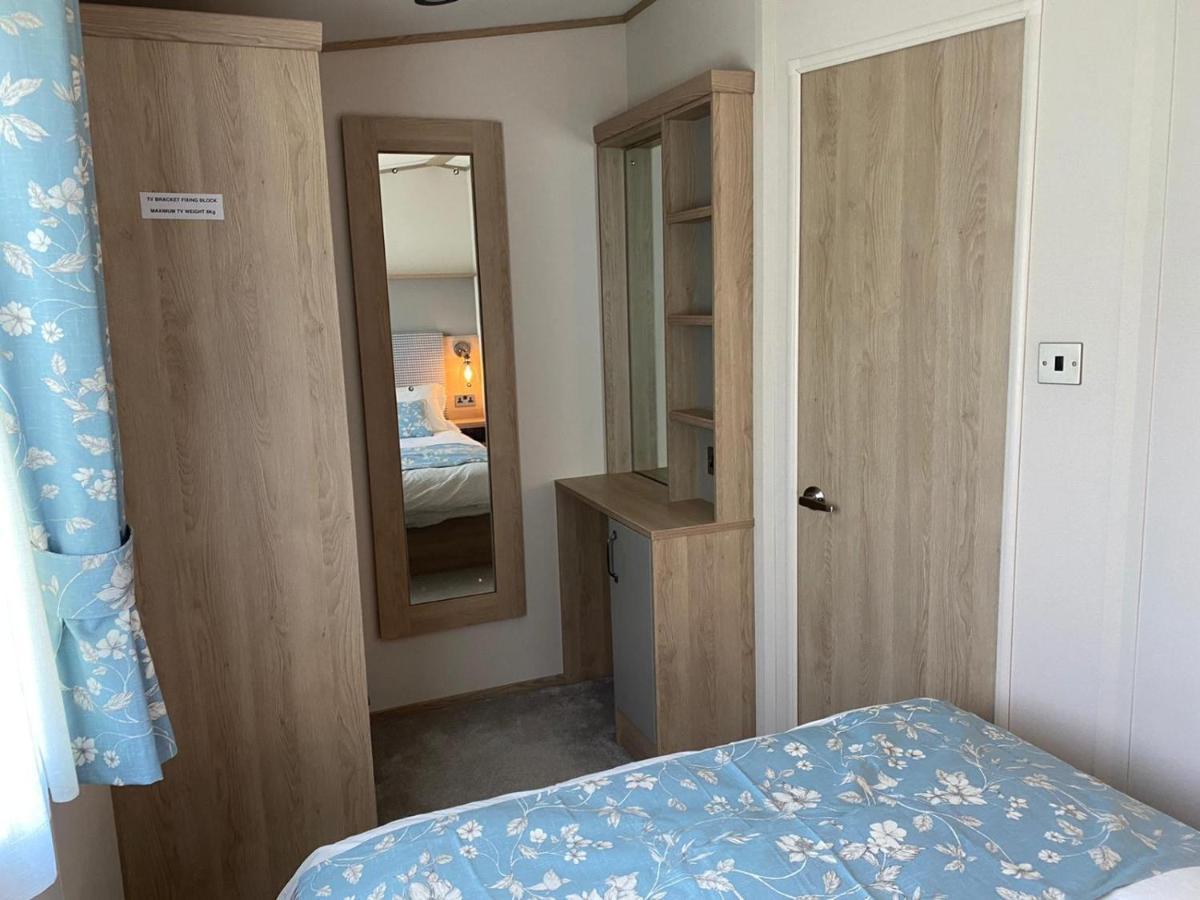 Flookburgh Lake District Prestige Caravan, 3 Bedrooms, Sleeps 8 On Haven Holiday Park المظهر الخارجي الصورة