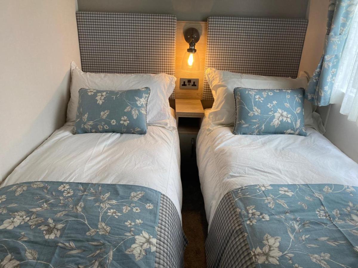 Flookburgh Lake District Prestige Caravan, 3 Bedrooms, Sleeps 8 On Haven Holiday Park المظهر الخارجي الصورة