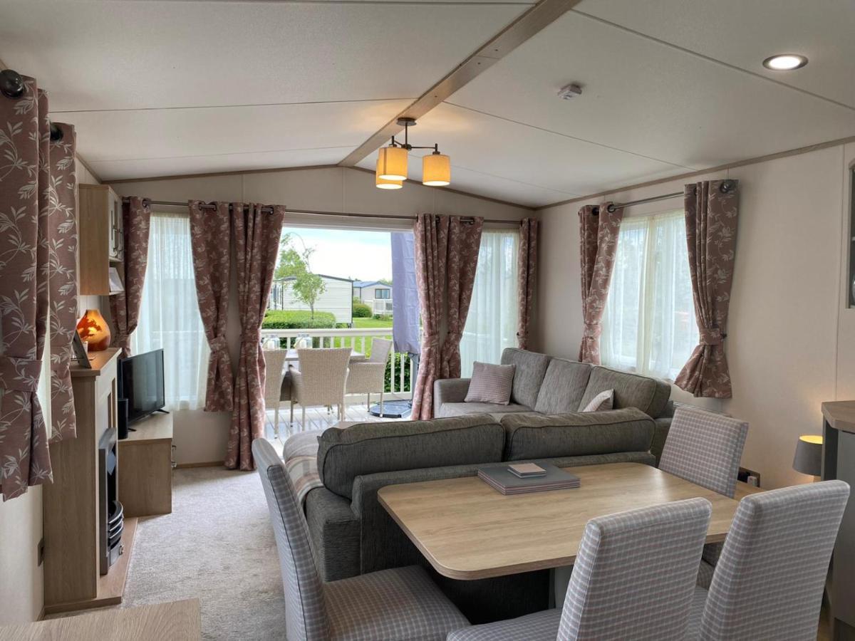 Flookburgh Lake District Prestige Caravan, 3 Bedrooms, Sleeps 8 On Haven Holiday Park المظهر الخارجي الصورة