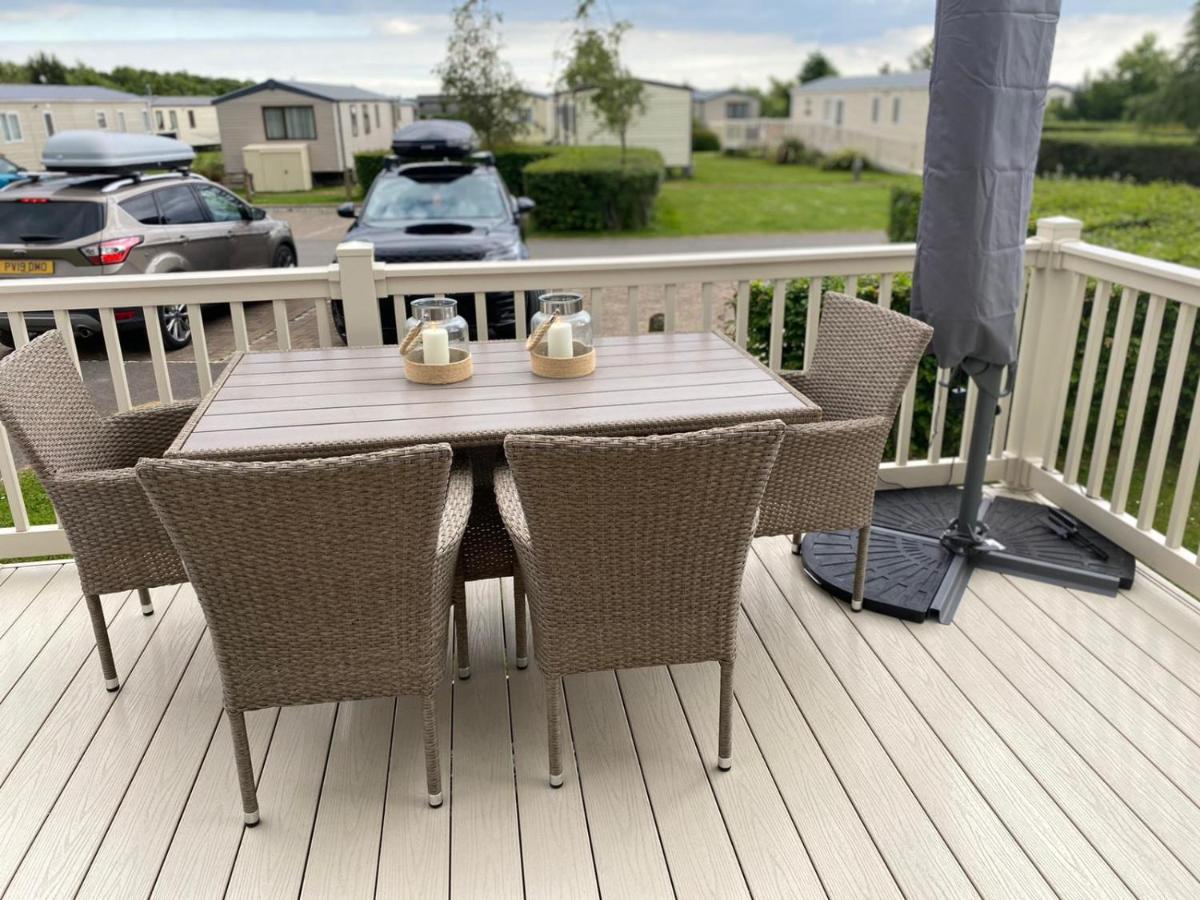 Flookburgh Lake District Prestige Caravan, 3 Bedrooms, Sleeps 8 On Haven Holiday Park المظهر الخارجي الصورة