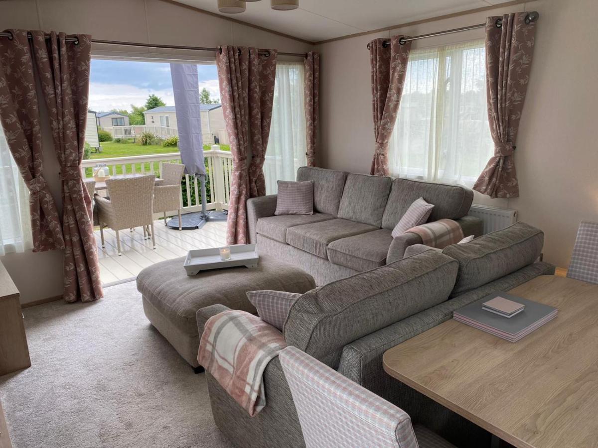 Flookburgh Lake District Prestige Caravan, 3 Bedrooms, Sleeps 8 On Haven Holiday Park المظهر الخارجي الصورة